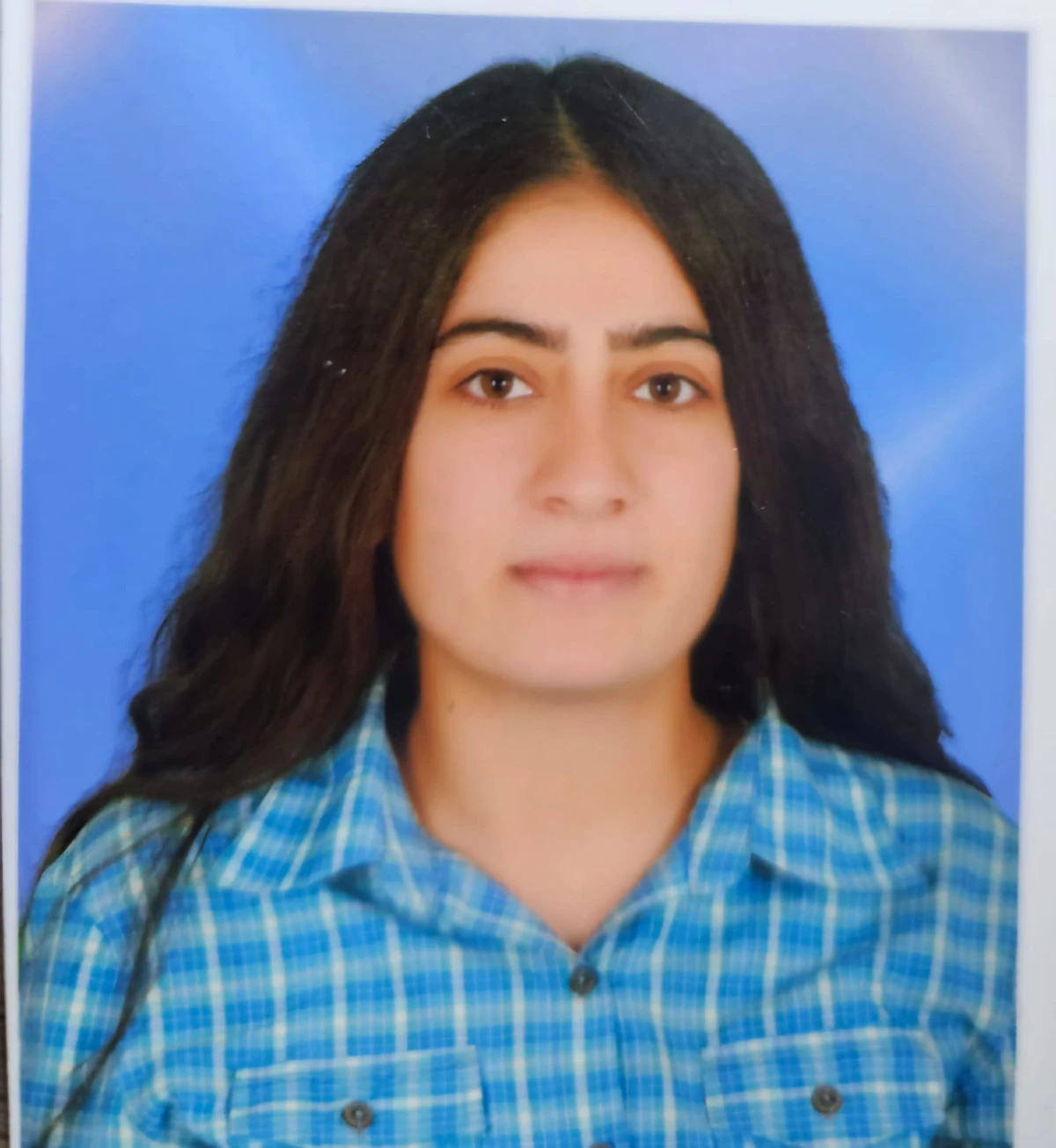 28 YAŞINDAKİ S&Uuml;MEYYE &Ccedil;ELİK&rsquo;TEN 3 G&Uuml;ND&Uuml;R HABER ALINAMIYOR