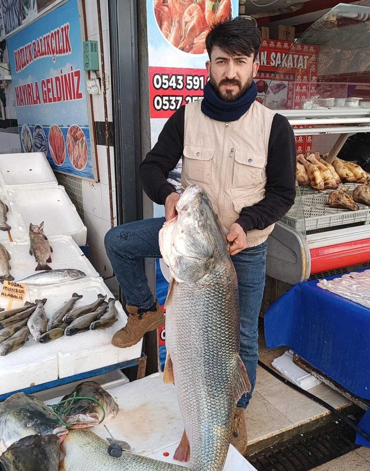 65 KİLOLUK TURNA BALIĞI G&Ouml;RENLERİ ŞAŞIRTIYOR