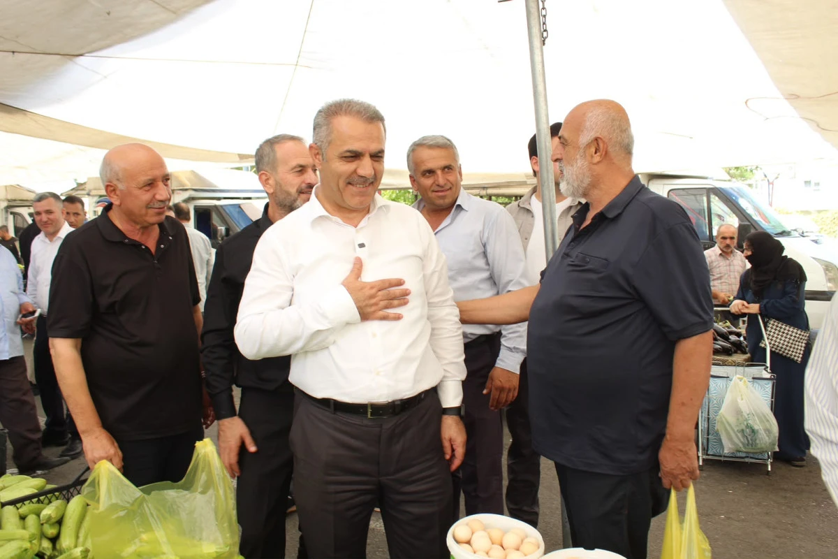 AK PARTİ İL BAŞKANI ŞANSİ&rsquo;DEN PAZAR ESNAFINA ZİYARET