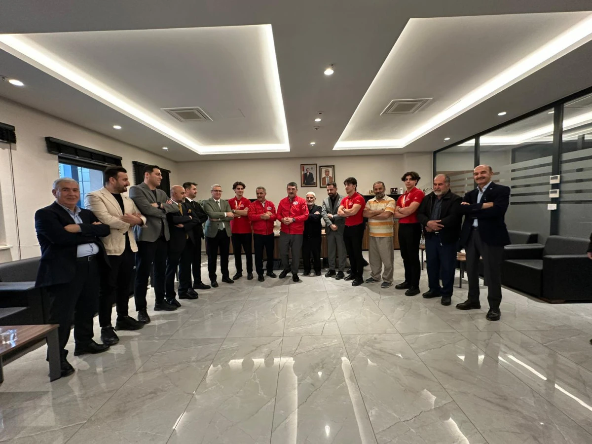 AK PARTİ’DEN BATMAN’IN GURURU GENÇ MUCİTLERE ANLAMLI DESTEK 