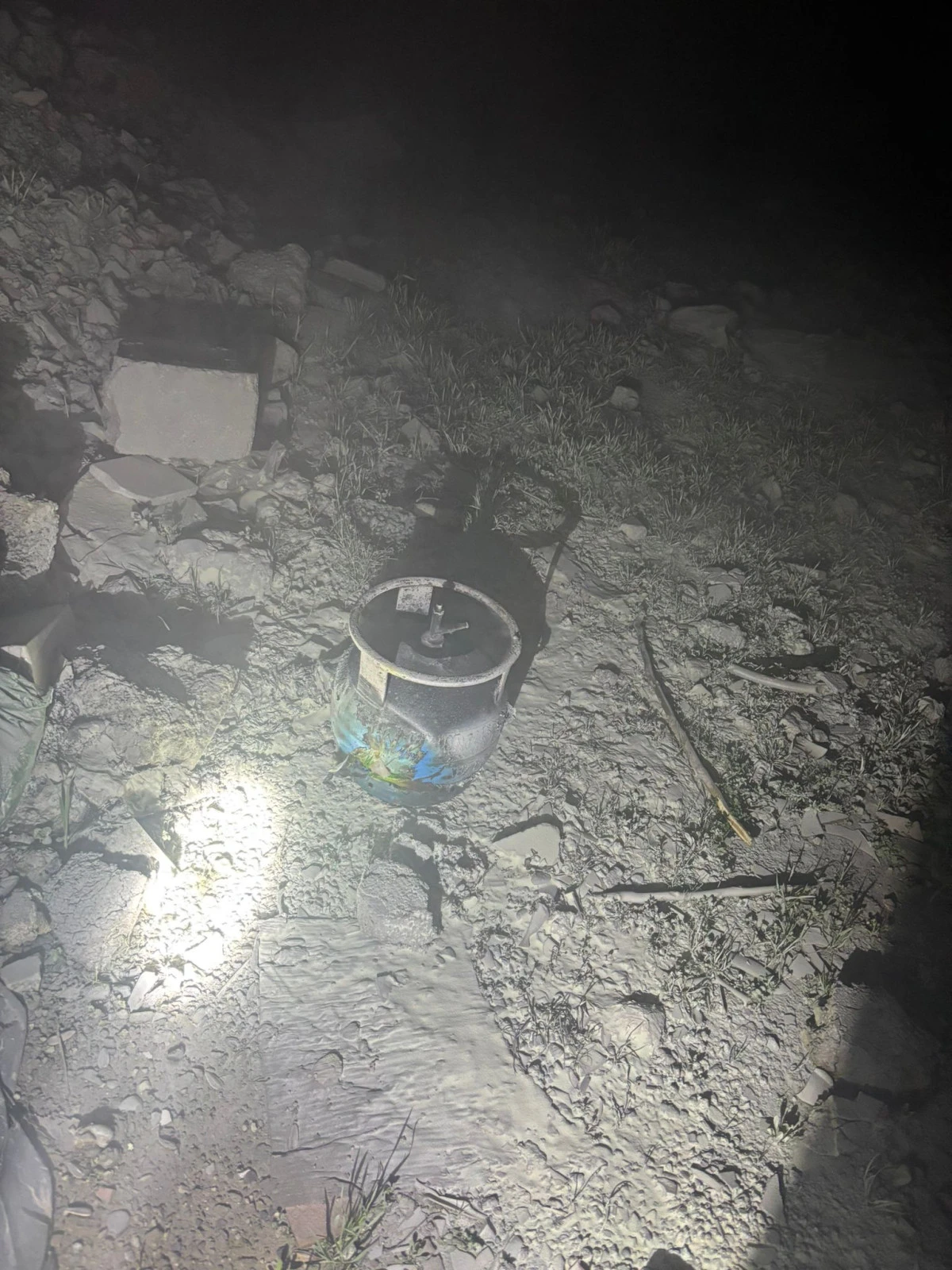 ALEV ALAN T&Uuml;P&Uuml; BAH&Ccedil;EYE ATTILAR