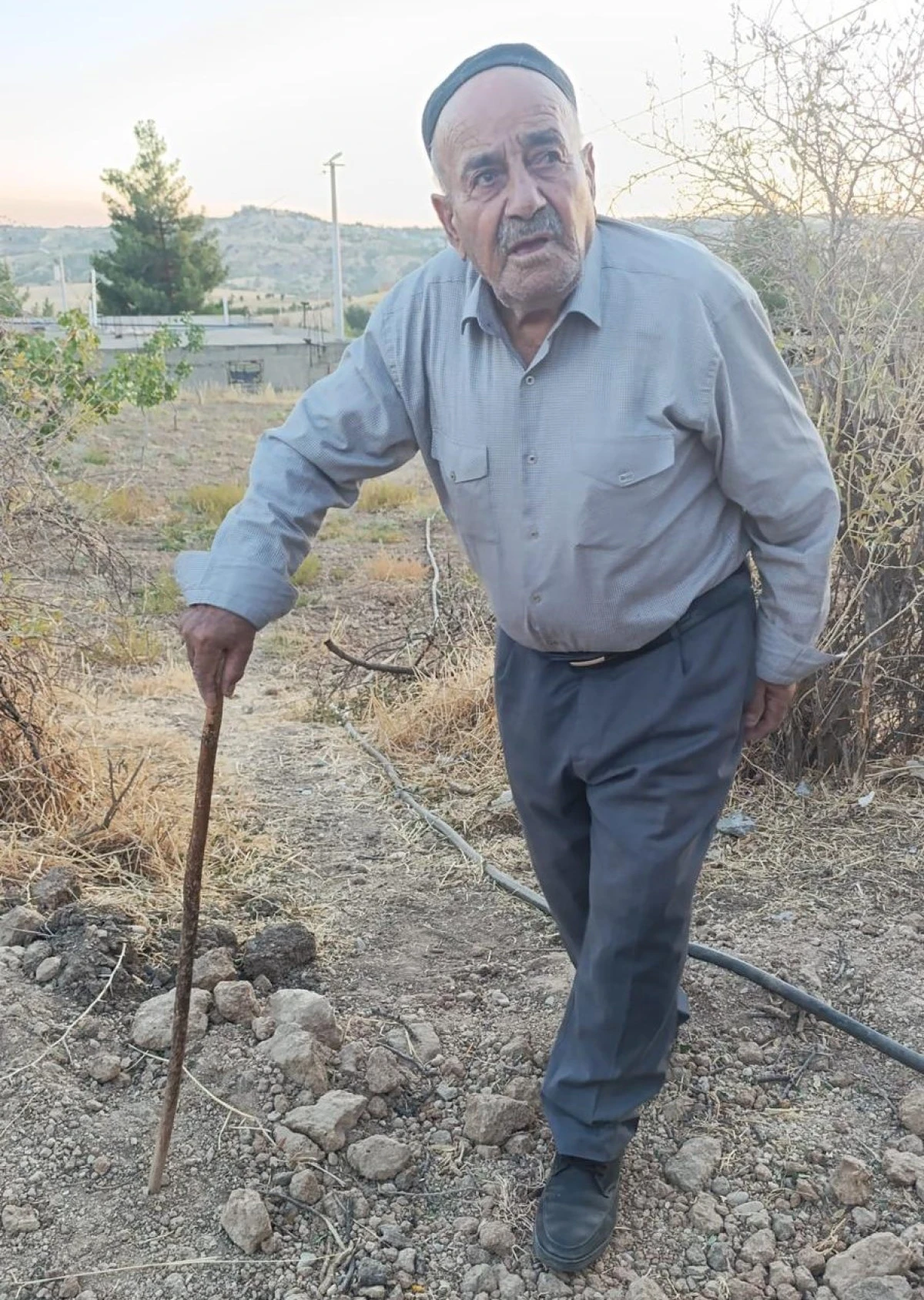 ALZHEIMER HASTASI YAŞLI ADAM 19 GÜNDÜR KAYIP: AİLENİN UMUTLU BEKLEYİŞİ SÜRÜYOR