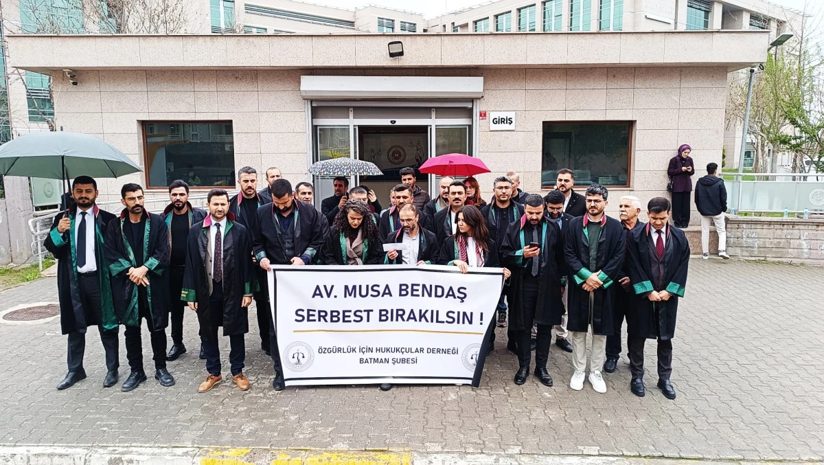 AVUKAT MUSA BENDAŞ İ&Ccedil;İN EŞ ZAMANLI BASIN A&Ccedil;IKLAMASI YAPILDI