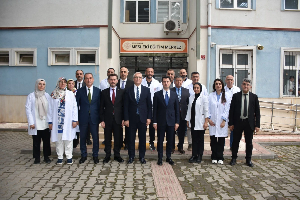 BAKAN YARDIMCISI MUHAMMED BİLAL MACİT&rsquo;TEN BATMAN&rsquo;A EĞİTİM ZİYARETİ