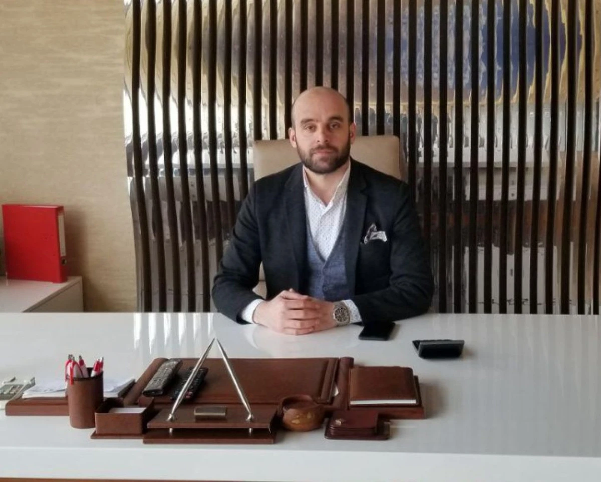  BAŞKAN KARABULUT&rsquo;TAN BATMAN OLAY GAZETESİ&rsquo;NE 10. YIL KUTLAMASI