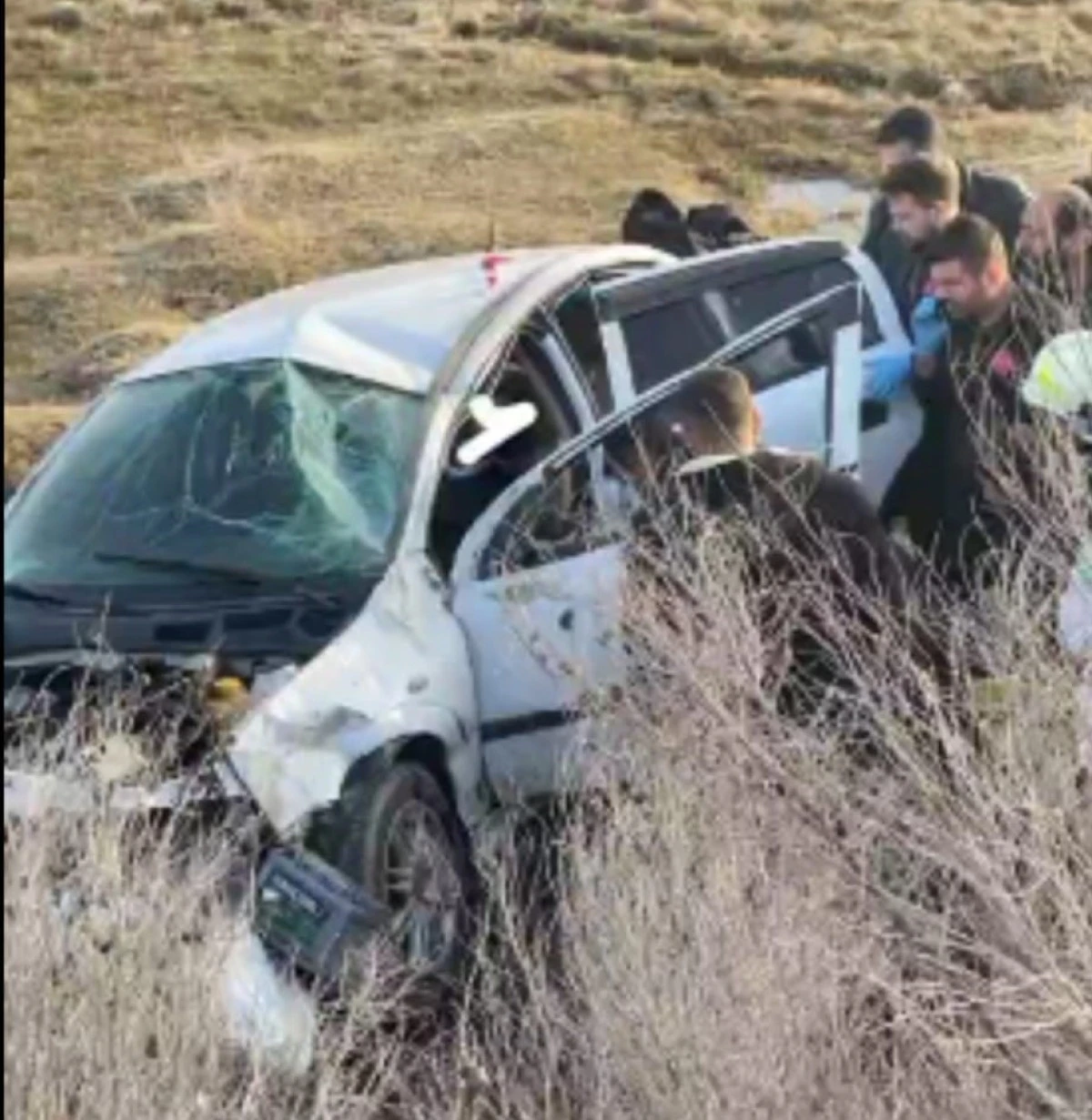 BATMAN-BİSMİL YOLUNDA KAZA: 1 YARALI