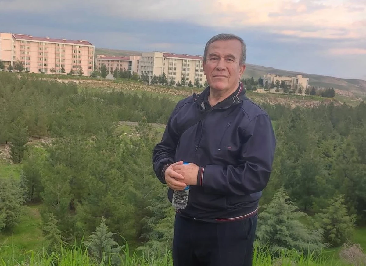 BATMAN &Ccedil;EVRE G&Ouml;N&Uuml;LL&Uuml;LERİ DERNEĞİ&rsquo;NDEN YETKİLİLERE &Ccedil;AĞRI, &ldquo;EMEKLİLERİ BAHANE EDEREK YEŞİL ALANLARA KIYMAYIN&rdquo;