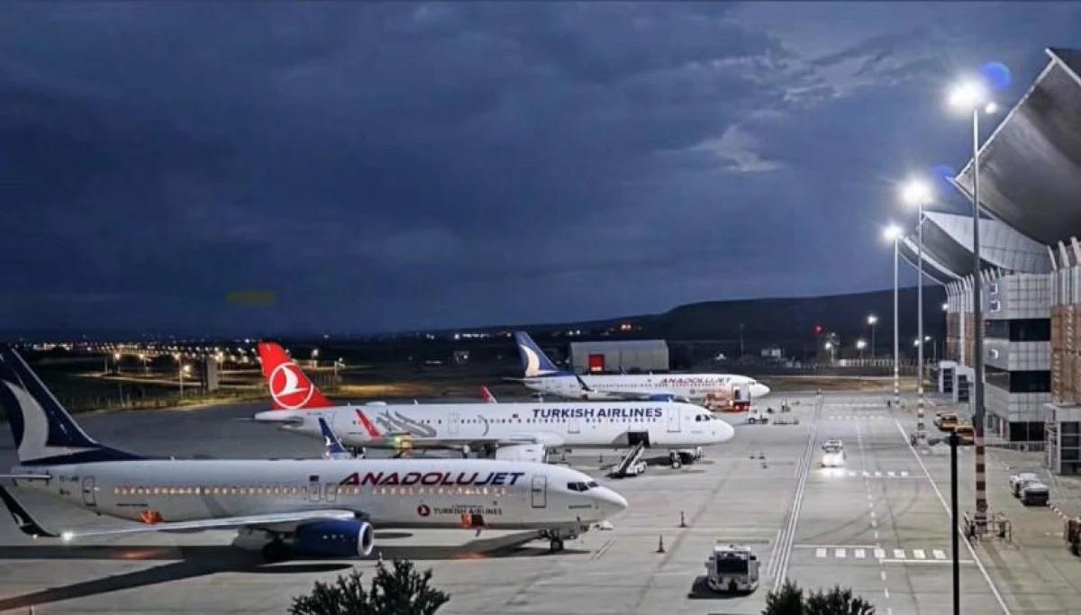 BATMAN HAVALİMANI YAZ TARİFESİNE GE&Ccedil;İYOR