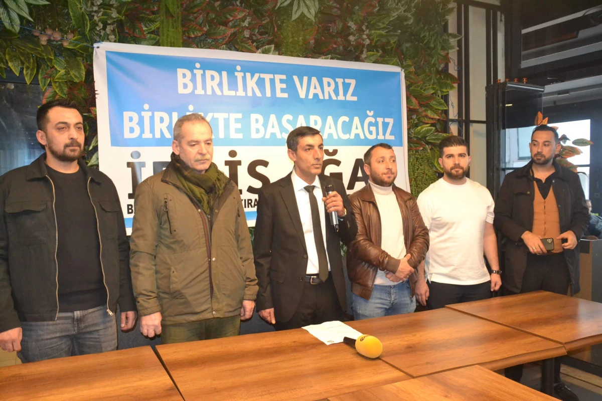 BATMAN KAHVECİLER VE KIRAATHANECİLER ODASI BAŞKAN ADAYI İDRİS AĞAR, ESNAFLA BİR ARAYA GELDİ