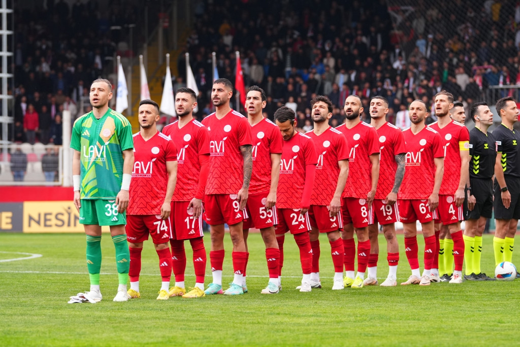 Batman Petrolspor lideri yıktı, zirveye göz kırptı!