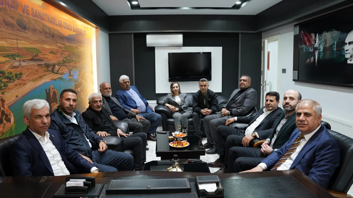 Batman ve Tatvan arasında g&ouml;n&uuml;l k&ouml;pr&uuml;s&uuml; kuruldu