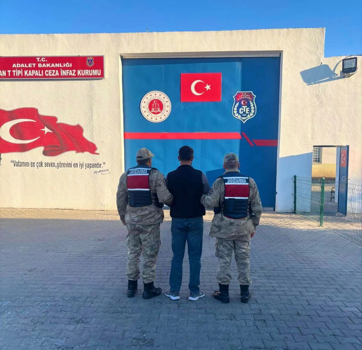 Batman&rsquo;da 3 h&uuml;k&uuml;ml&uuml; yakalandı