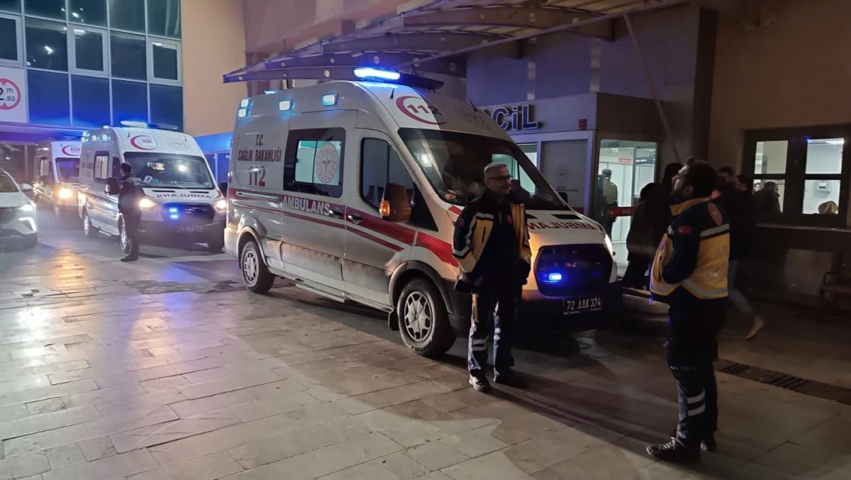 BATMAN&rsquo;DA BALKONDAN D&Uuml;ŞEN GEN&Ccedil; KADIN HAYATINI KAYBETTİ