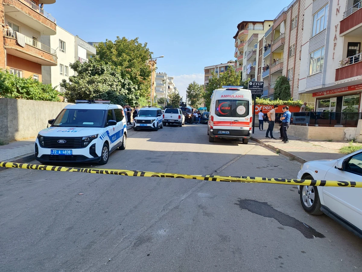 BATMAN&rsquo;DA HAVAYA A&Ccedil;ILAN ATEŞ POLİSİ HAREKETE GE&Ccedil;İRDİ