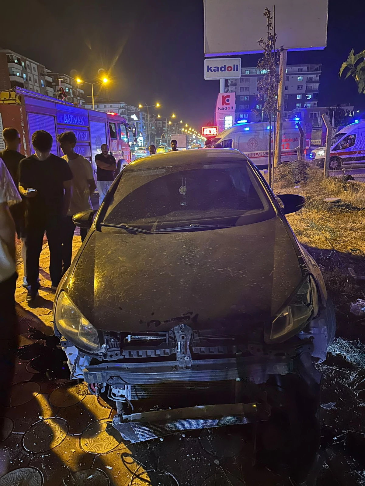 BATMAN&rsquo;DA İKİ AYRI TRAFİK KAZASI: 3 YARALI