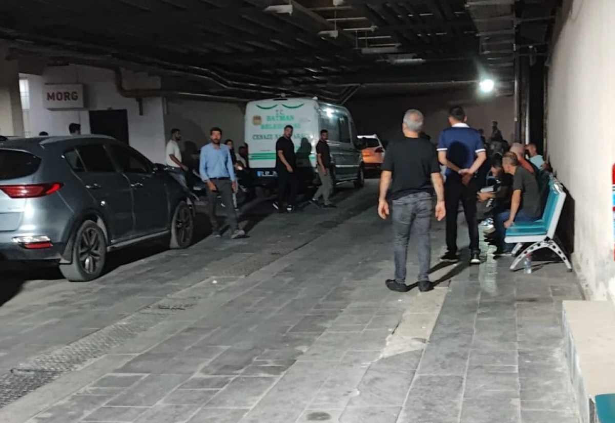 BATMAN&rsquo;DA İKİNCİ KAT BALKONUNDAN D&Uuml;ŞEN 1,5 YAŞINDAKİ BEBEK HAYATINI KAYBETTİ