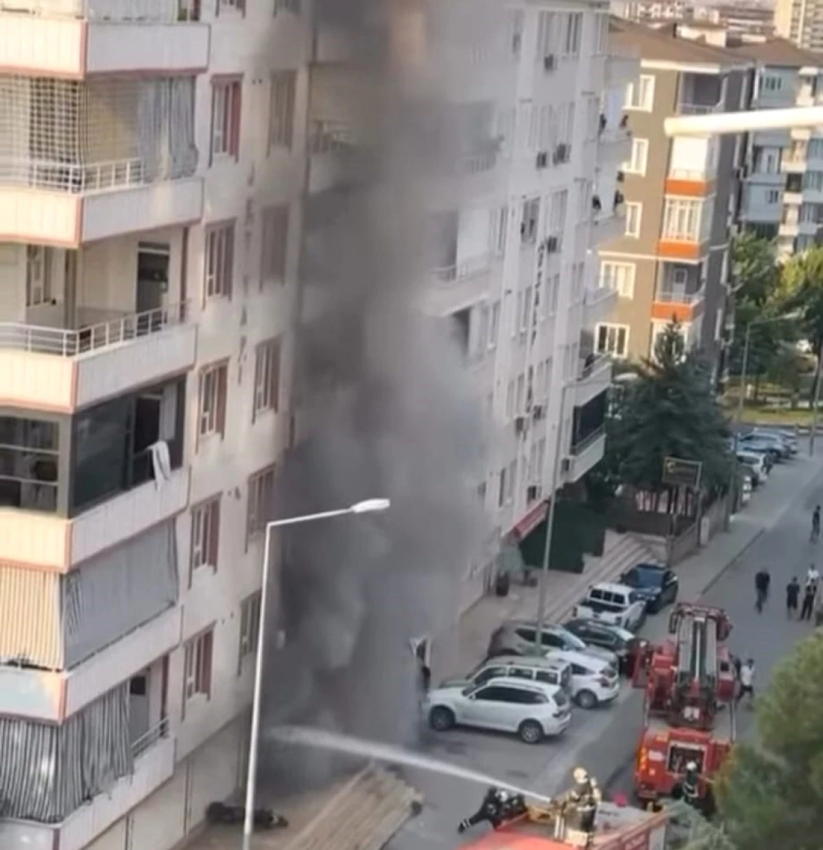 BATMAN'DA İŞ YERİNDE &Ccedil;IKAN YANGIN&rsquo;DA  MADDİ HASAR MEYDANA GELDİ