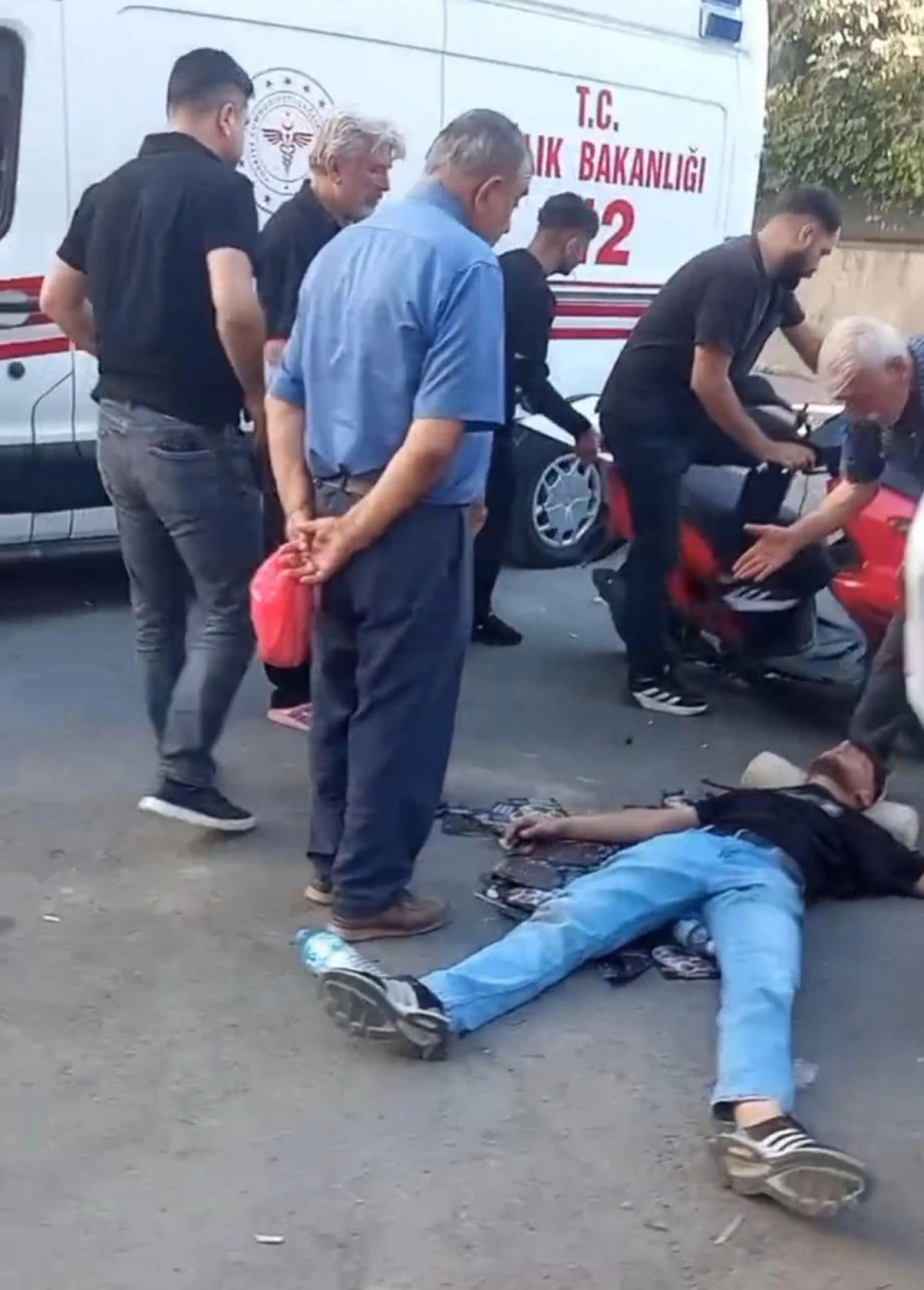 BATMAN'DA MOTOSİKLET KAZASI: BİR YARALI