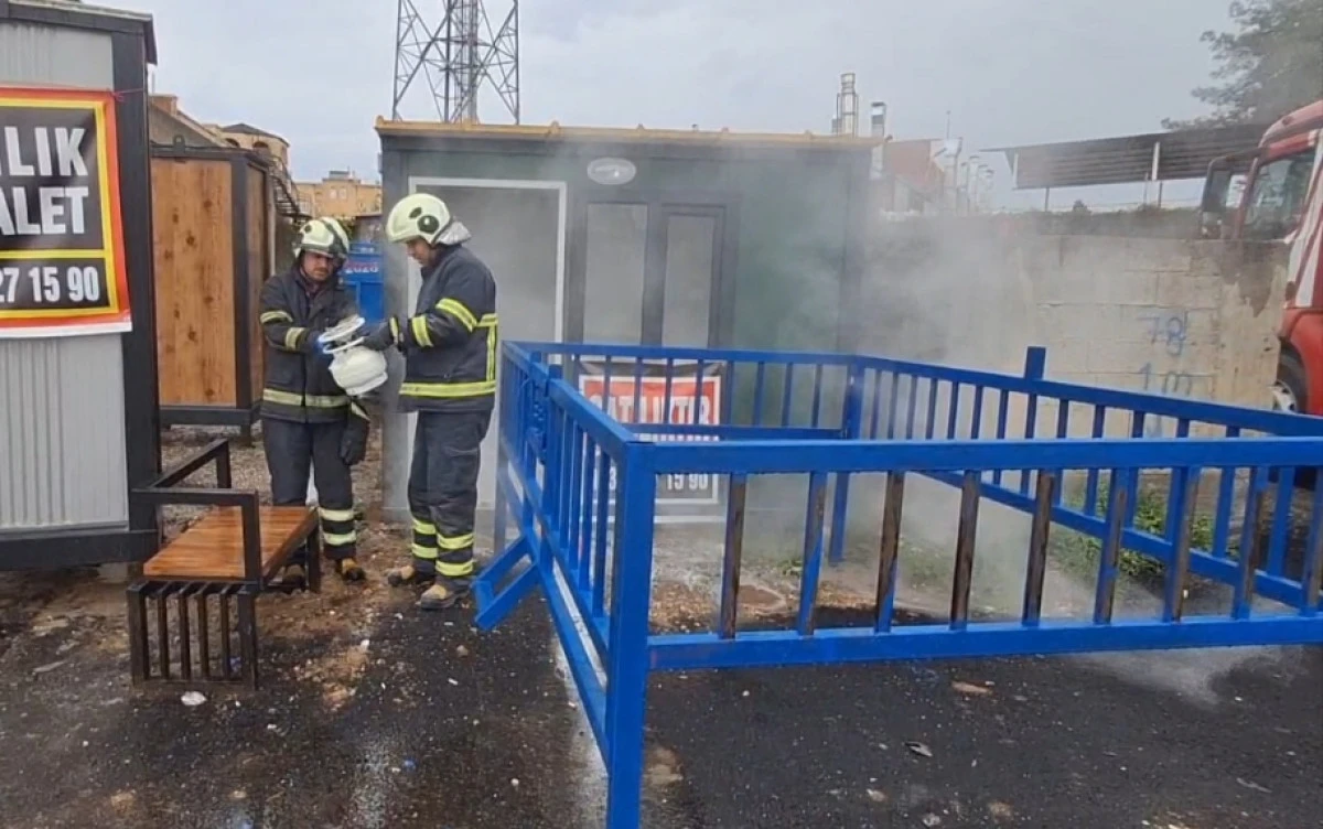 BATMAN&rsquo;DA PİKNİK T&Uuml;P&Uuml; ALEV ALDI: İTFAİYE M&Uuml;DAHALE ETTİ