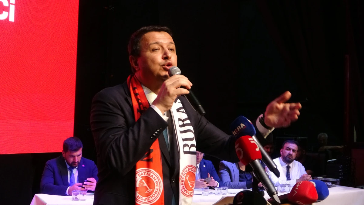 BATMAN’DA SAADET’İN DEĞİŞMEYEN BAŞKANI MEHMET FIRAT YENİDEN GÜVEN TAZELEDİ