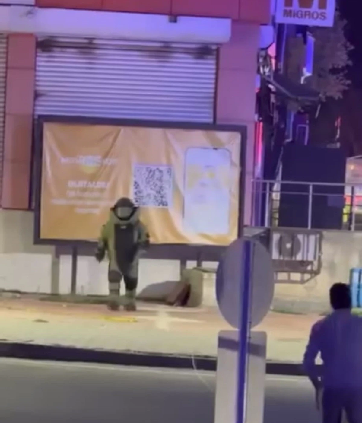 BATMAN'DA ŞÜPHELİ POŞET PANİĞİ