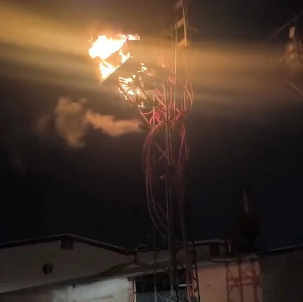 Batman&rsquo;da Trafo Yangını Korkuttu