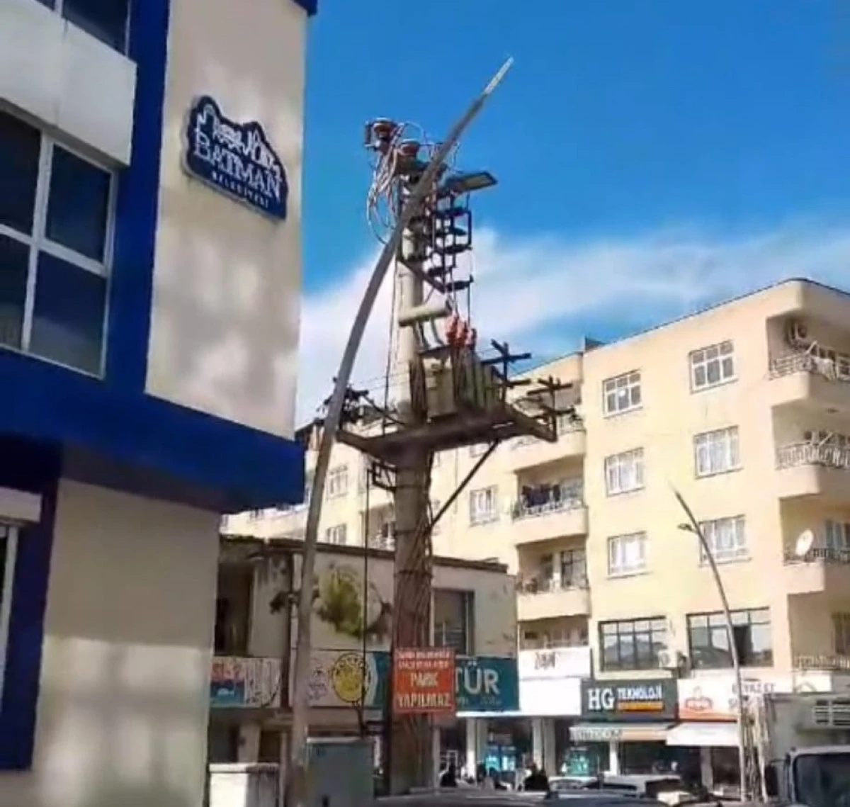 BATMAN&rsquo;DA TRAFO YANGINI PANİĞİ