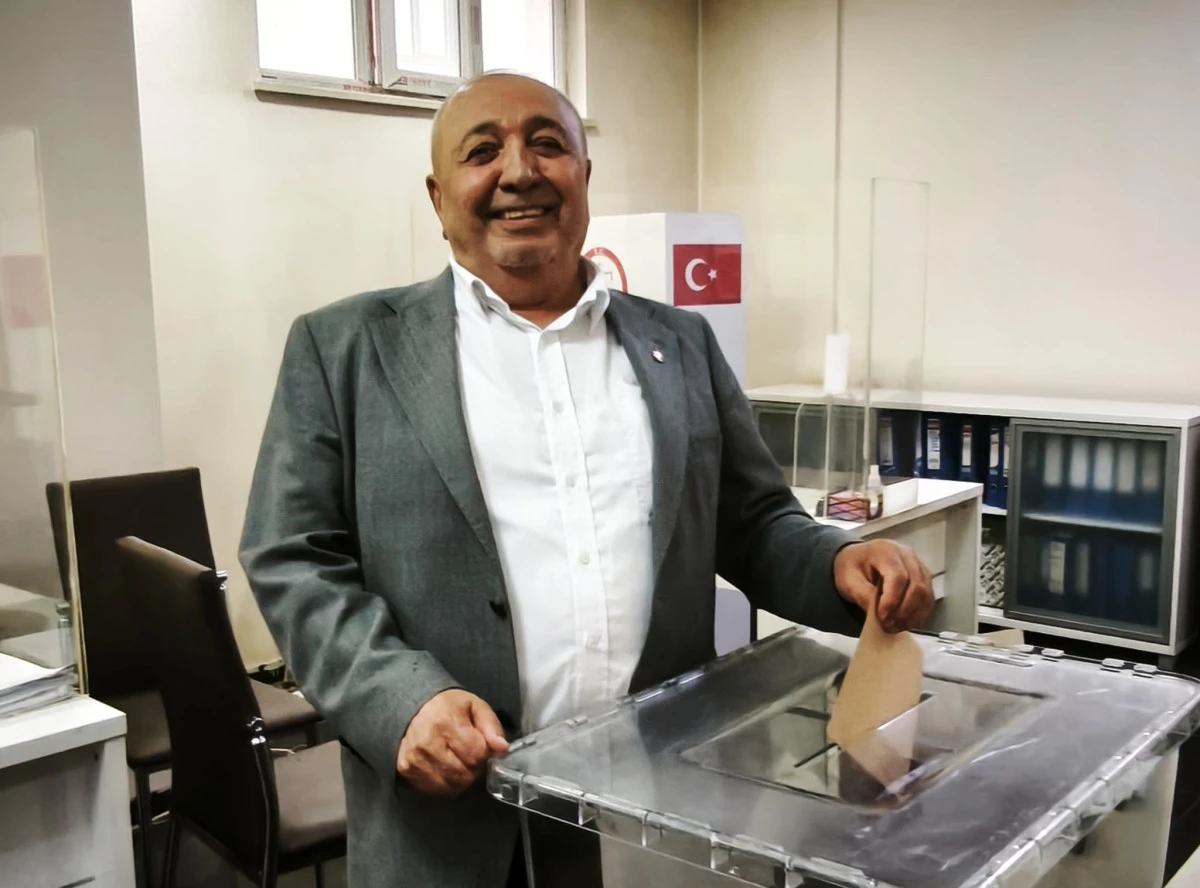 BTB, SE&Ccedil;İMİNDE ARİF G&Uuml;NEŞ 96 OYLA YENİDEN BAŞKAN SE&Ccedil;İLDİ