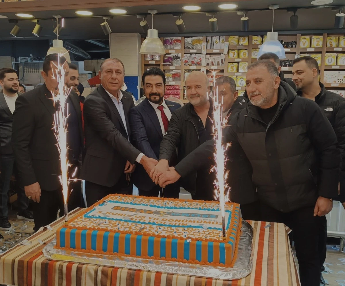 BURAK GROSS 5. YILINI KUTLADI