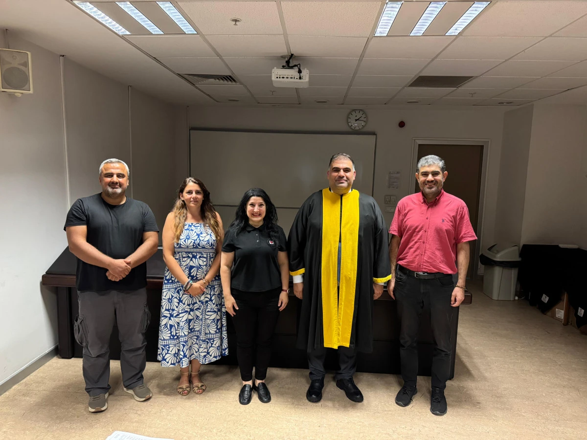 EKONOMİST EMRULLAH BARDAKÇI'YA DOKTORA UNVANI VERİLDİ