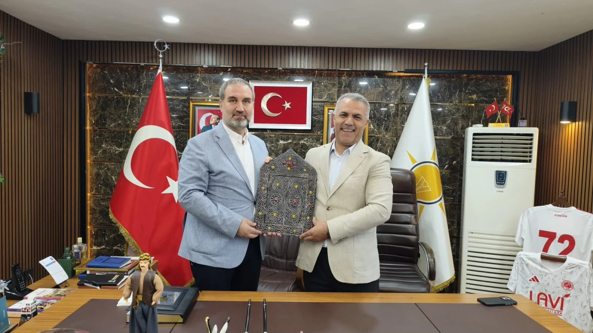 GENEL BAŞKAN YARDIMCISI MUSTAFA ŞEN&rsquo;DEN AK PARTİ BATMAN İL BAŞKANLIĞI&rsquo;NA ZİYARET