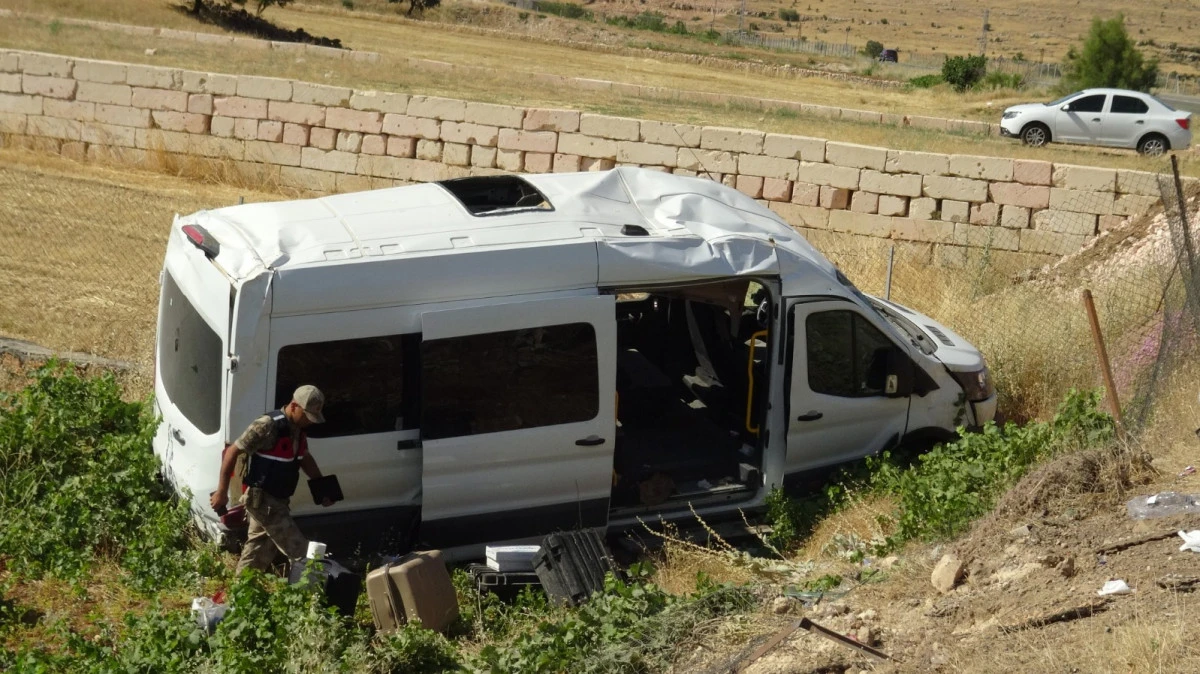 GERC&Uuml;Ş İL&Ccedil;ESİNDE KAZA: 11 YARALI