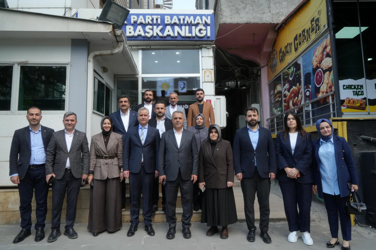 Hasan Basri Yal&ccedil;ın ve S&uuml;meyye Esenyel&rsquo;den AK Parti Batman İl Başkanlığı&rsquo;na Ziyaret