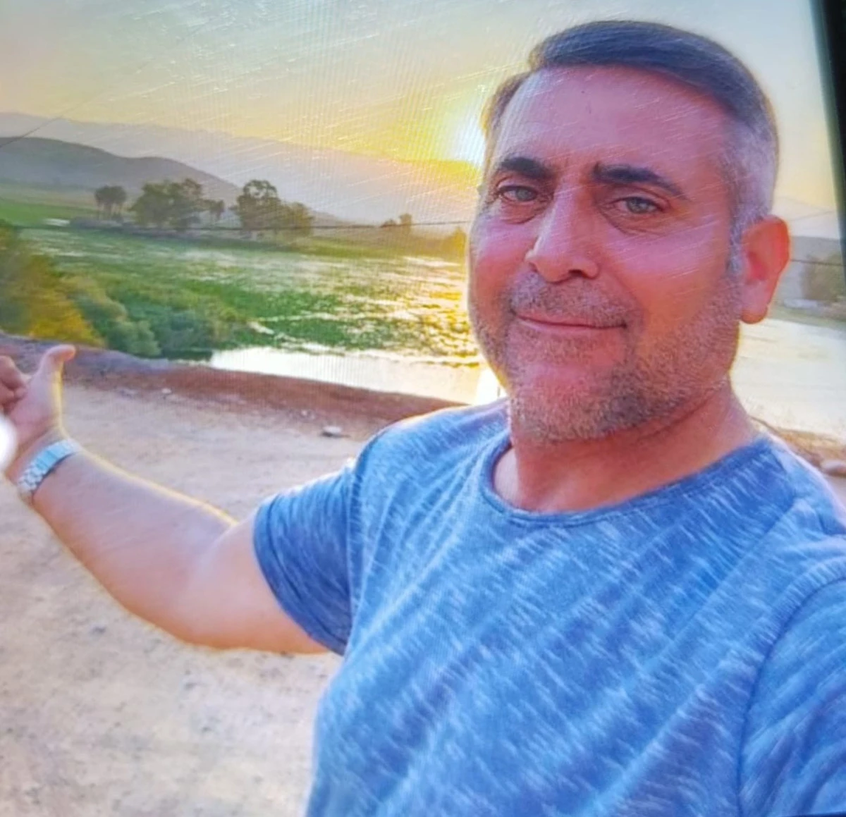 HATAY'DA FECİ İŞ KAZASI: ALTYAPI &Ccedil;ALIŞMASINDA TOPRAK ALTINDA KALAN BATMANLI SU TESİSAT&Ccedil;ISI HAYATINI KAYBETTİ