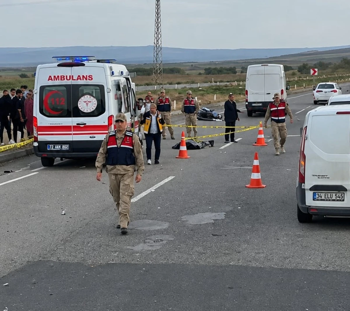 İKİ AYRI MOTOSİKLET KAZASI 1:&Ouml;L&Uuml;: 2 YARALI