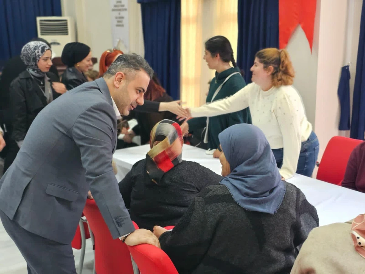 İL BAŞKANI &Ccedil;ETİN&rsquo;DEN KADINLARA ANLAMLI ZİYARET