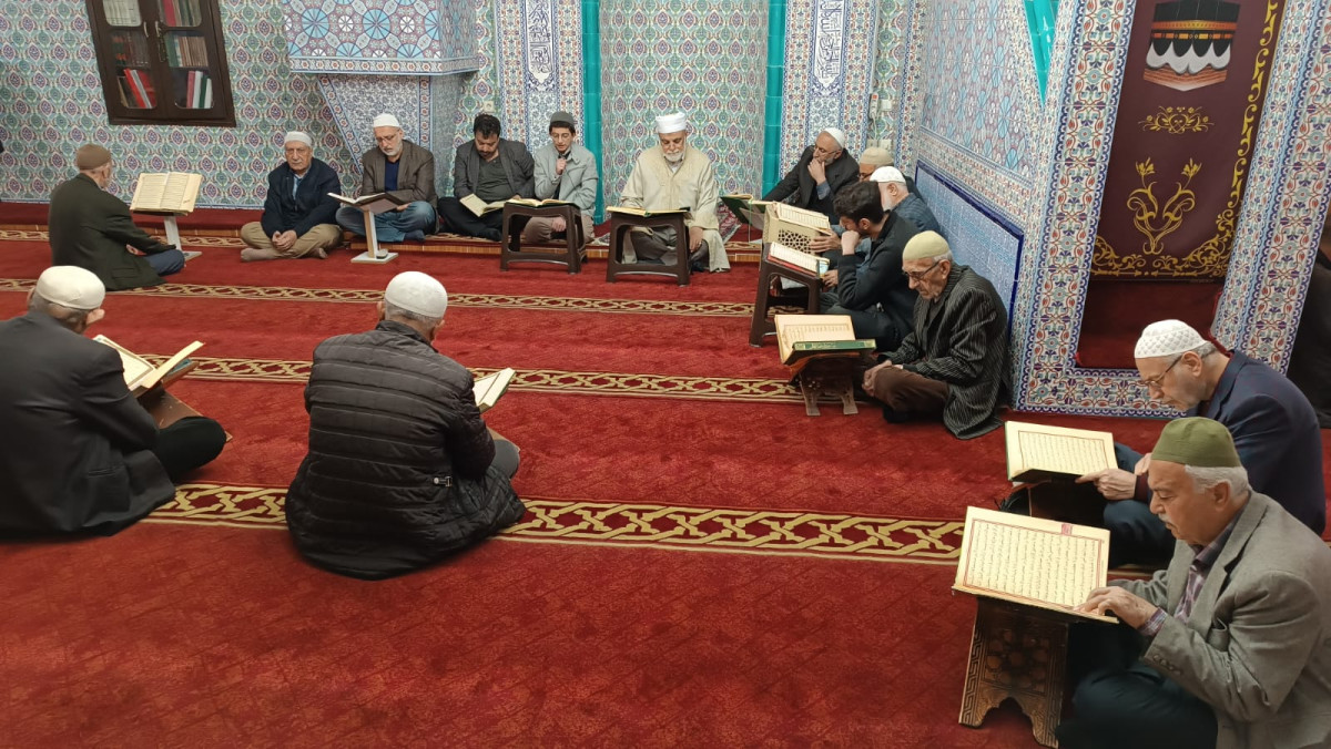 KUDRET CAMİSİNDE MUKABELE OKUNMASINA YOĞUN İLGİ