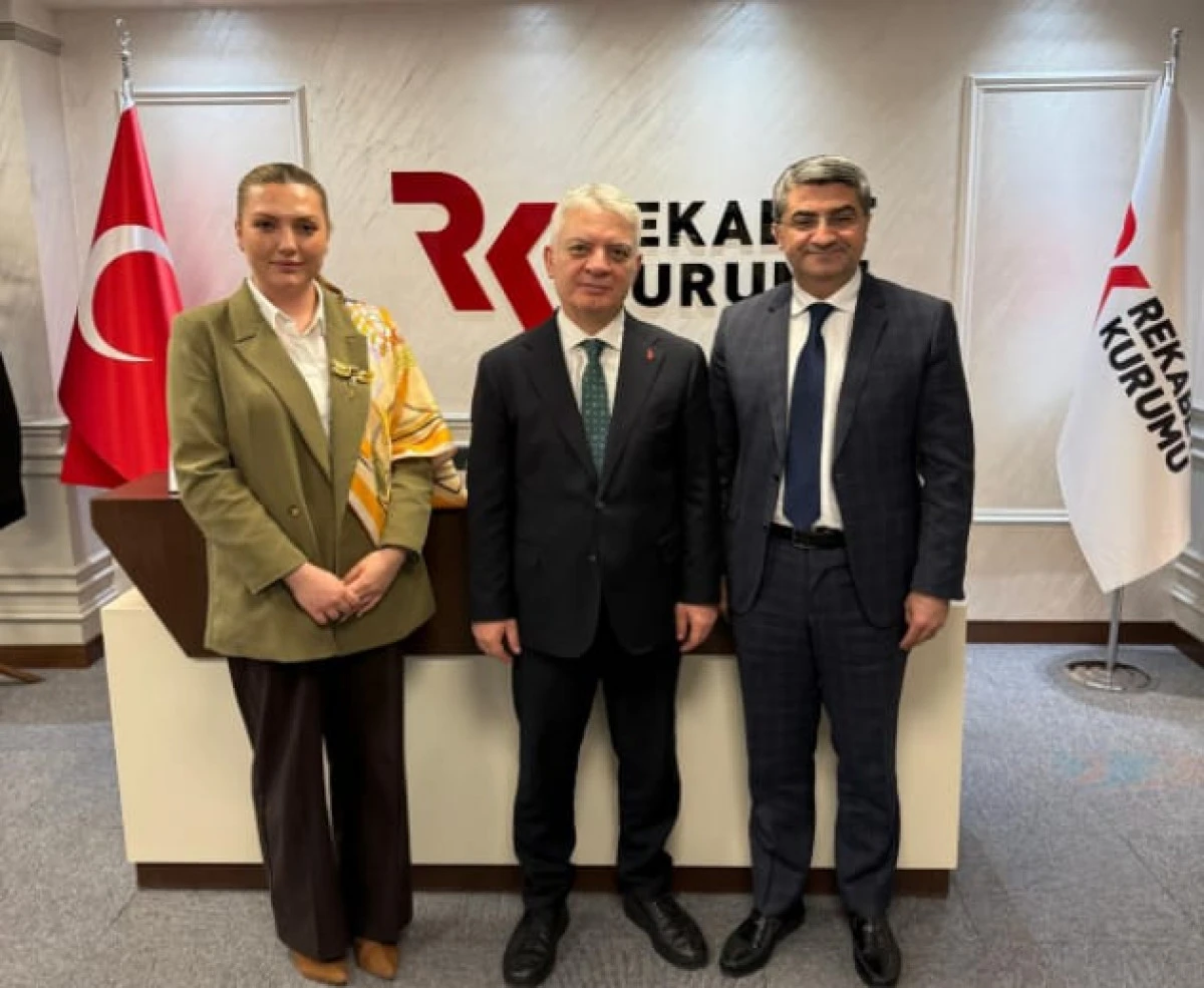 MEHMET EMİN EKMEN&rsquo;DEN REKABET KURUMU&rsquo;NA &ldquo;U&Ccedil;AK BİLETİ&rdquo; BAŞVURUSU