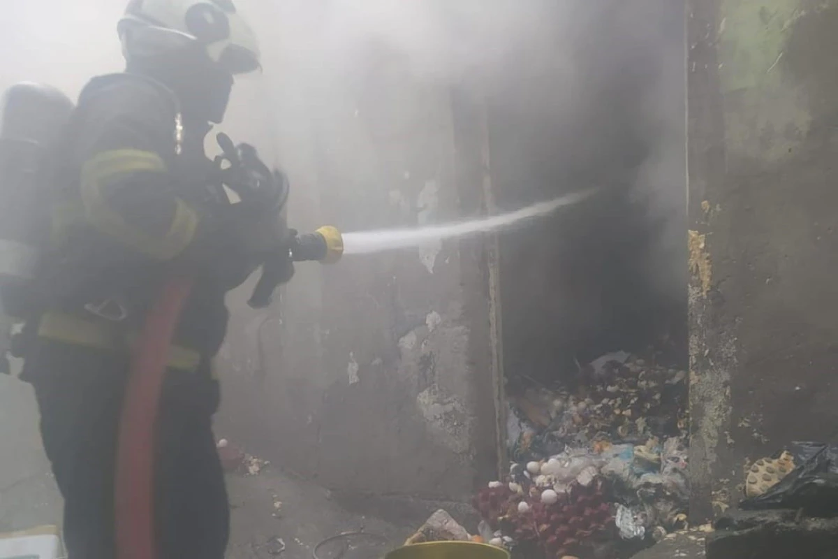 METRUK YAPI ALEVLERE TESLİM OLDU