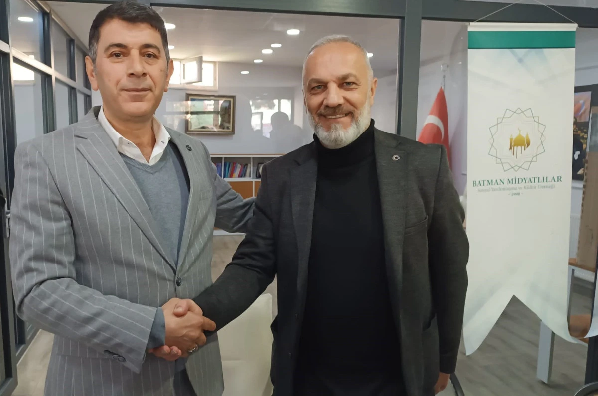 MİDYATLILAR DERNEĞİ&rsquo;NDE 'MEHMETOĞLU' TEKRAR BAŞKAN