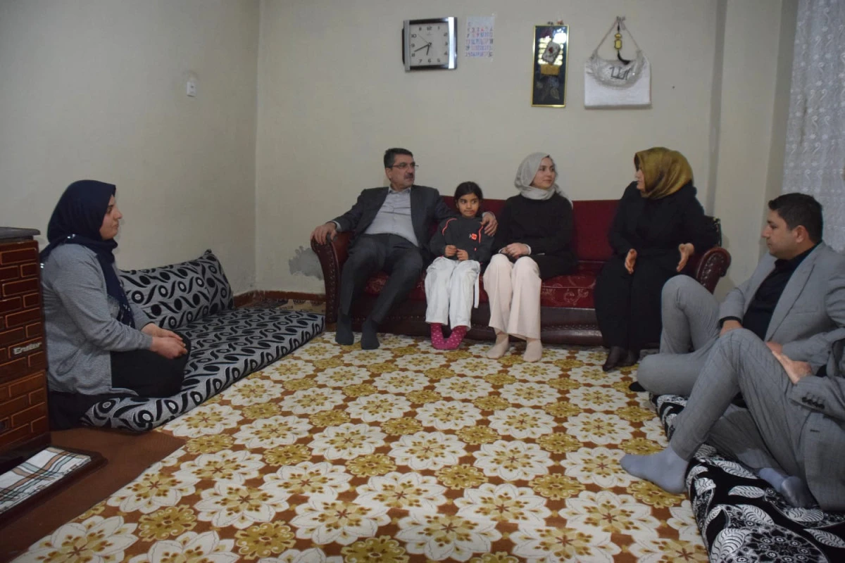 MİLLETVEKİLİ NASIROĞLU, İFTAR SOFRASINDA YAVUZ AİLESİNE MİSAFİR OLDU