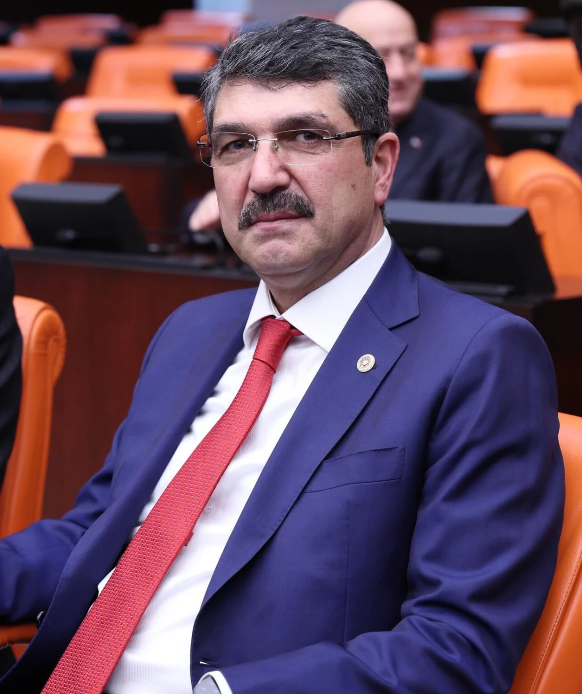 MİLLETVEKİLİ NASIROĞLU&rsquo;NDAN GAZETEMİZE KUTLAMA