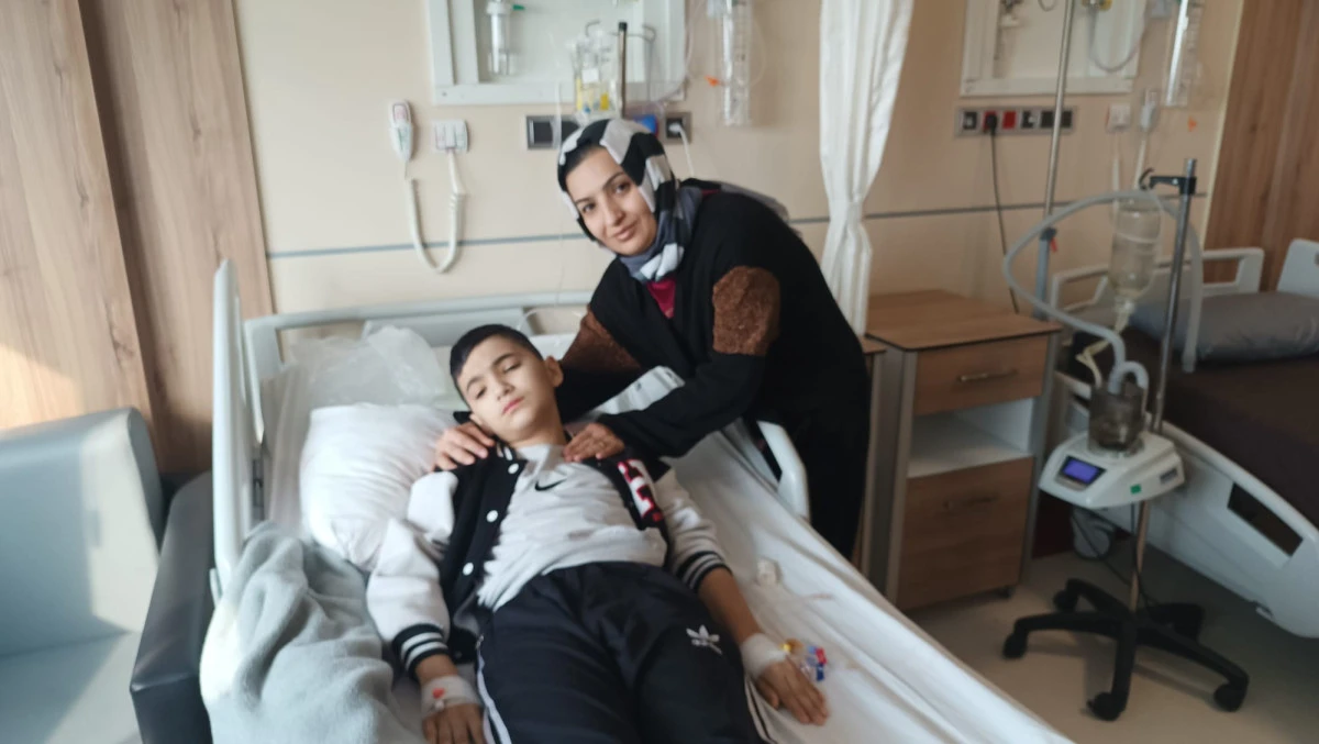 MUHAMMED EY&Uuml;P 52 G&Uuml;ND&Uuml;R &Ouml;KS&Uuml;R&Uuml;K N&Ouml;BETİNDE