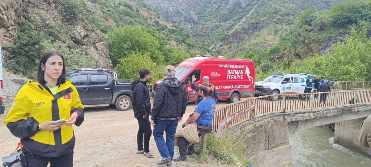  MUŞ'TA DEREYE D&Uuml;ŞEN G&Uuml;LSİMA YILDIZ İ&Ccedil;İN BATMAN'DA 61 KİLOMETRELİK HATTA YOĞUN ARAMA