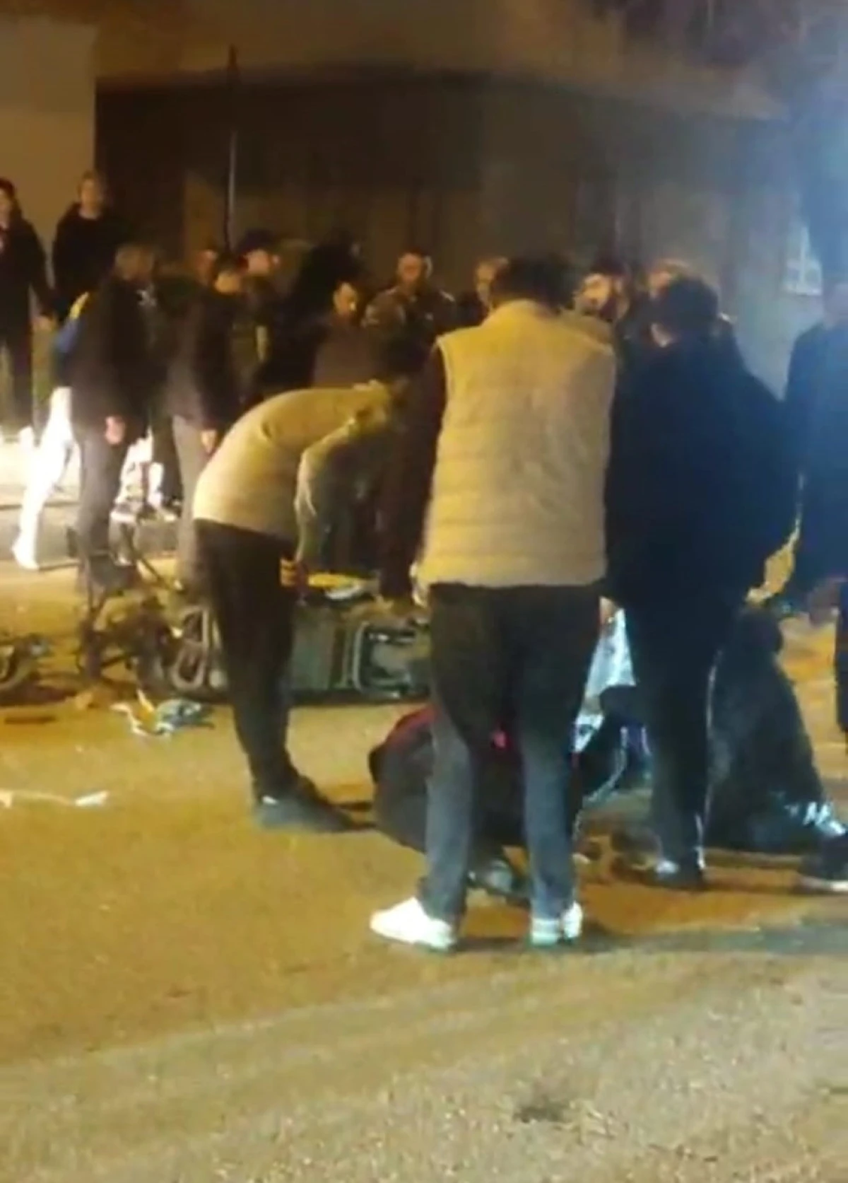 OTOMOBİL İLE MOTOSİKLET &Ccedil;ARPIŞTI: 1YARALI