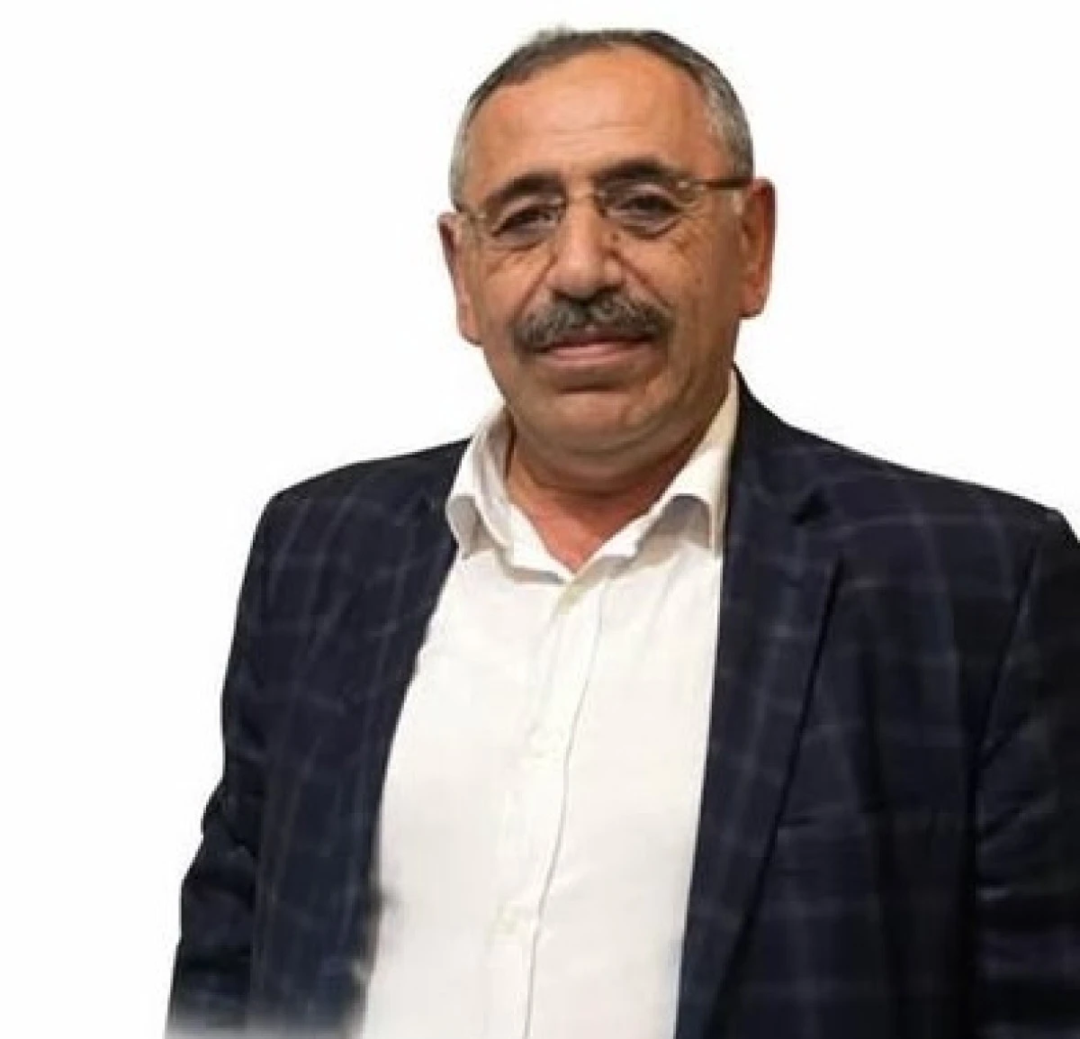 RAMAN MAHALLESİ YENİ MUHTARINI SE&Ccedil;Tİ, KAZANAN 288 OYLA TEYMUR PADİR OLDU
