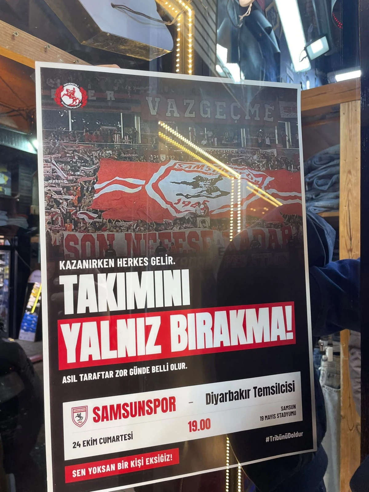 SAMSUNSPOR AFİŞİNDE DİKKAT &Ccedil;EKEN "AMEDSPOR" DETAYI