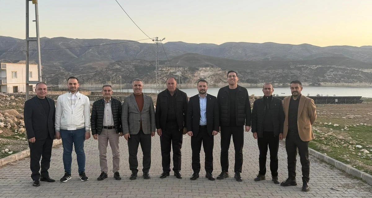 ŞANSİ ZERİYE K&Ouml;Y&Uuml;&rsquo;NDE İFTAR SOFRASINA KONUK OLDU