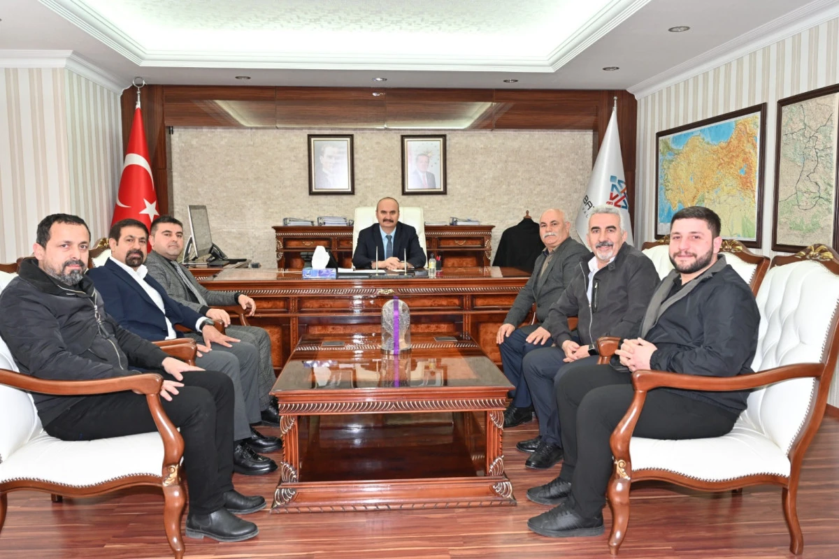 TIMOKLULAR DERNEĞİ Y&Ouml;NETİMİ, VALİ EKREM CANALP&rsquo;İ ZİYARET ETTİ