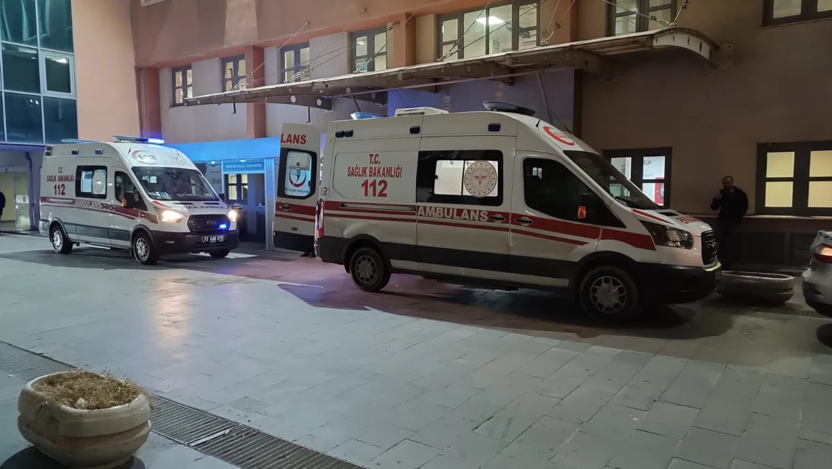 TOKİ YOLUNDAKİ KAZADAN ACI HABER, 11 YAŞINDAKİ KIZ &Ccedil;OCUĞU YAŞAM M&Uuml;CADELESİNİ KAYBETTİ